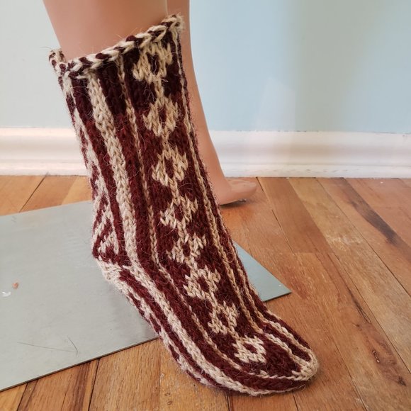 Accessories - NWOT extremely warm Hand-woven wool socks.